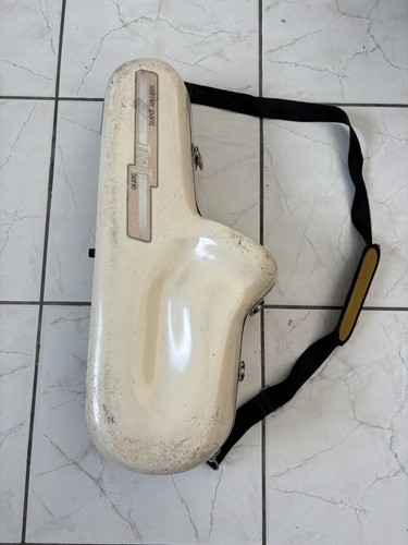 Selmer flight case for alto - case,