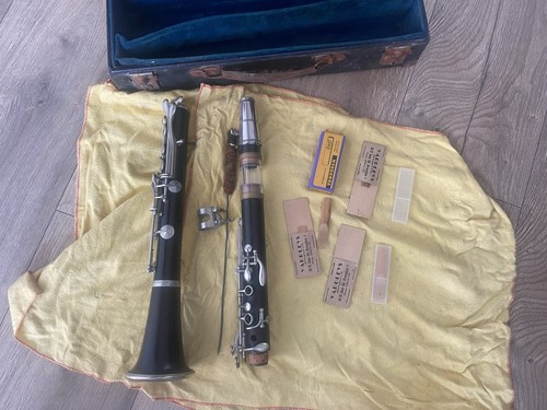 Selmer clarinet signet with - selmer,