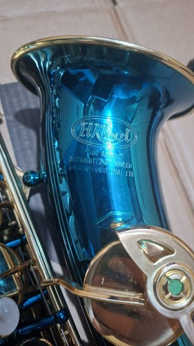 Blue green elkhart 300 series - elkhart,